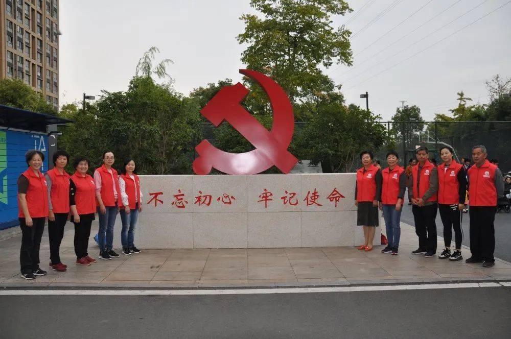 小猫钓鱼游戏龙王版有船